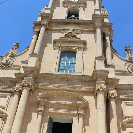 Bed & Breakfast B E B Casa Da Pina Ragusa